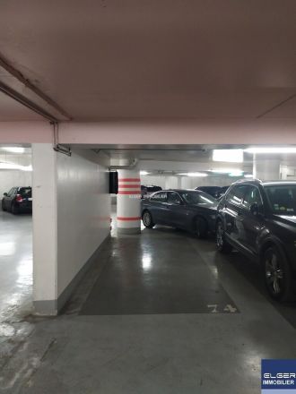 Sale Parking space Paris 15 11 m²