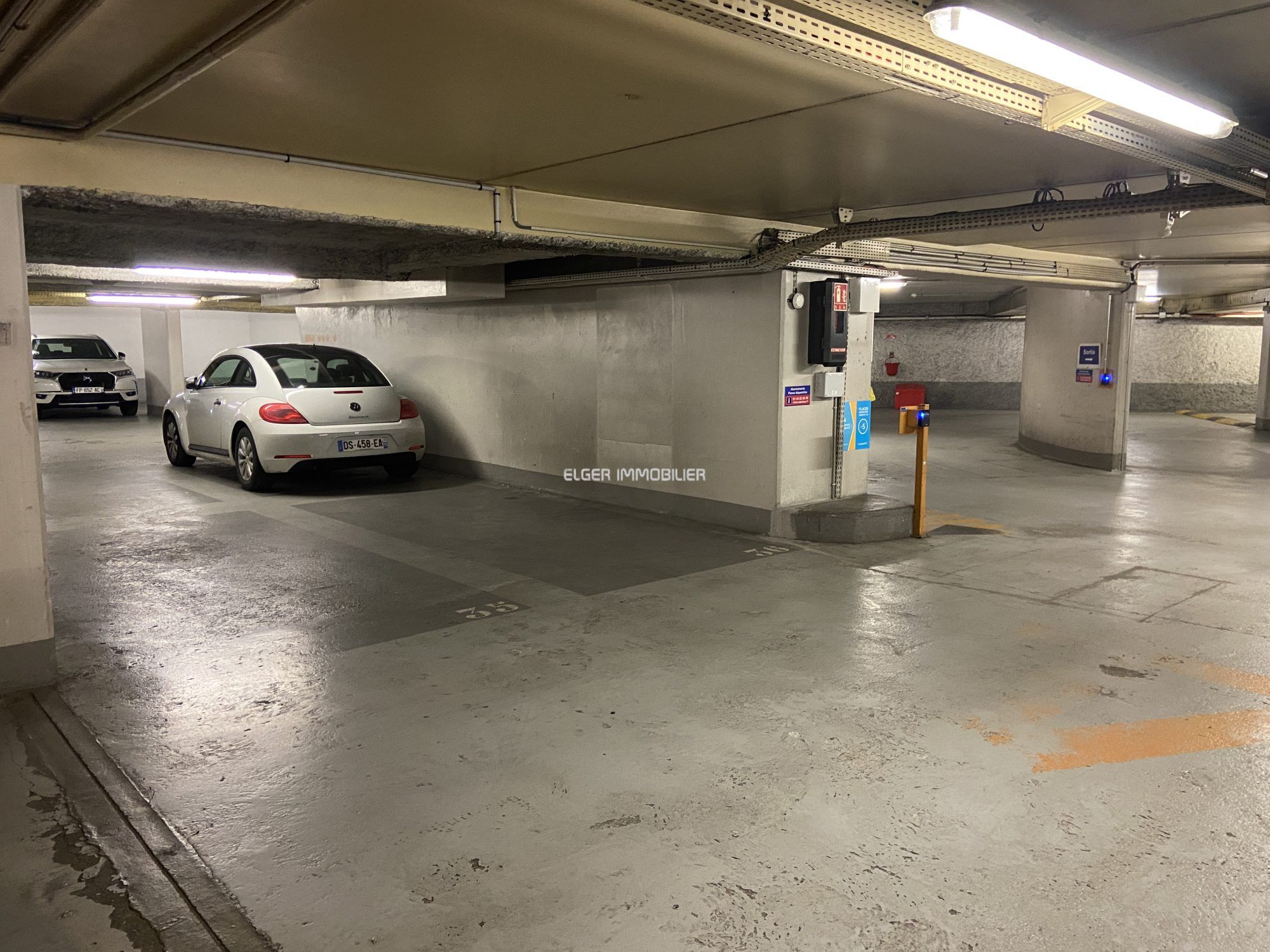 parking en vente sur Paris (75015)