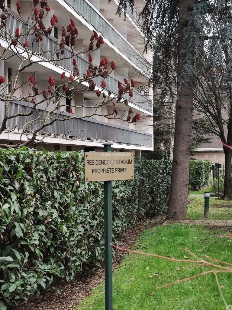 apartment 2 Rooms for rent on Courbevoie (92400)