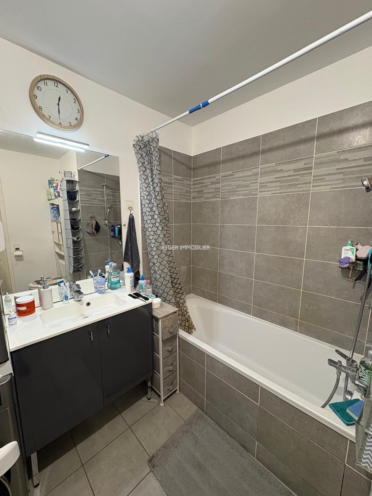 apartment 2 Rooms for sale on Thiais (94320)