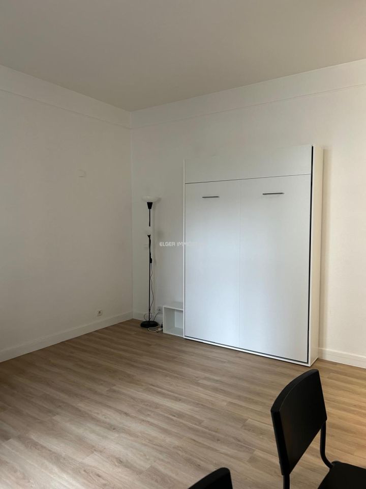 Rental Apartment Neuilly-sur-Seine 1 room 29.4 m²