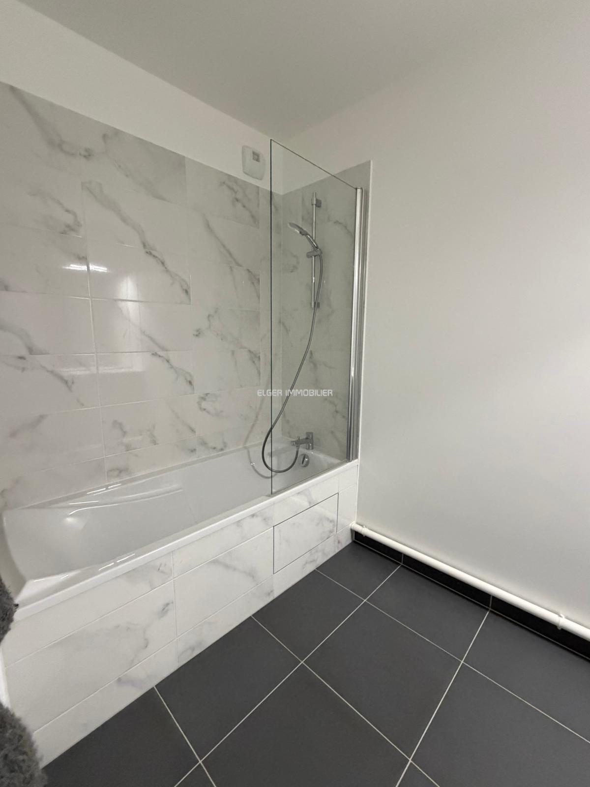 apartment 3 Rooms for rent on Le Bourget (93350)