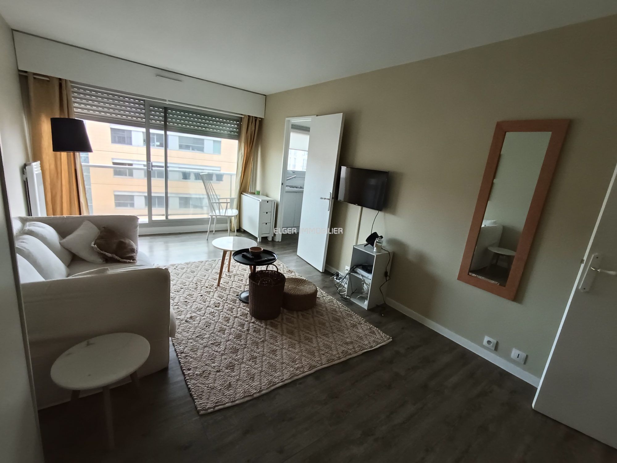 appartement 1 pièce en location sur Paris (75015)