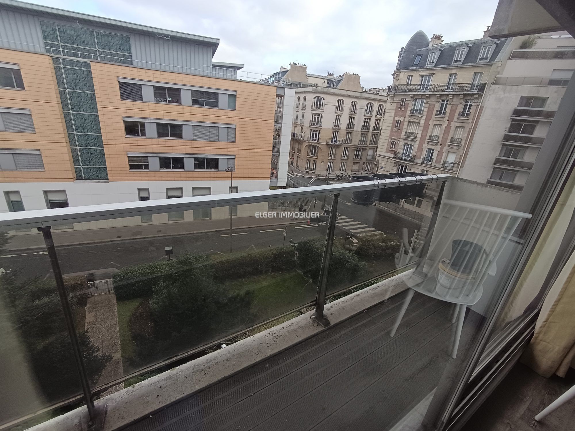 appartement 1 pièce en location sur Paris (75015)