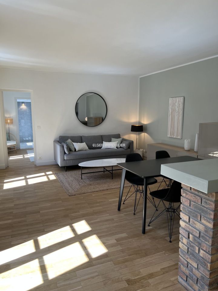 Location Appartement Paris 2 2&nbsp;Pièces 63&nbsp;m²