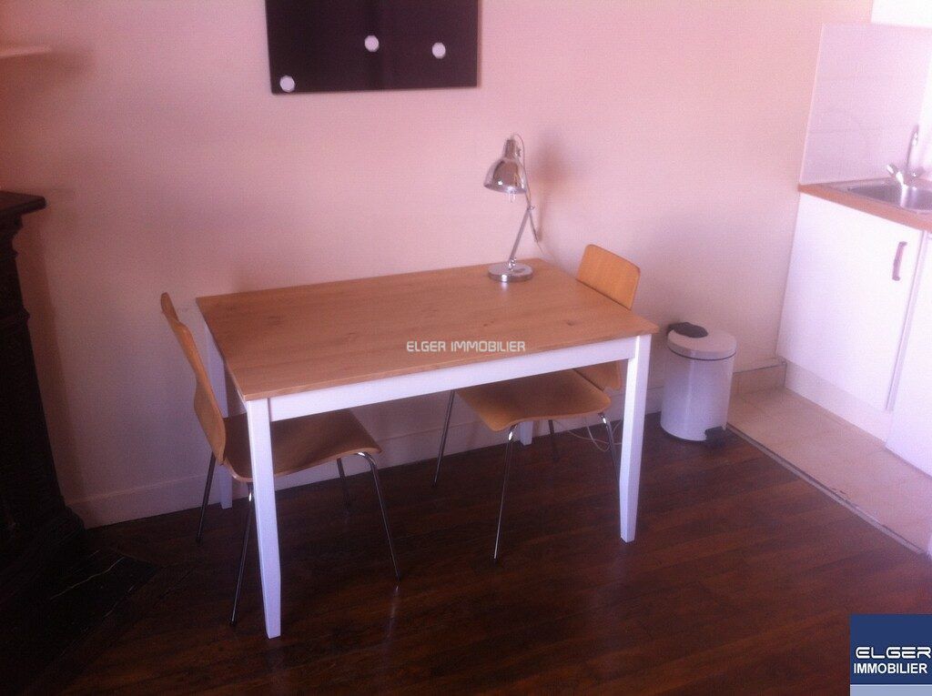 appartement 1 pièce en location sur Paris (75015)
