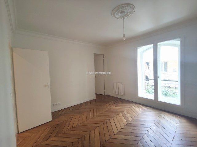 apartment 5 Rooms for rent on Paris (75007)