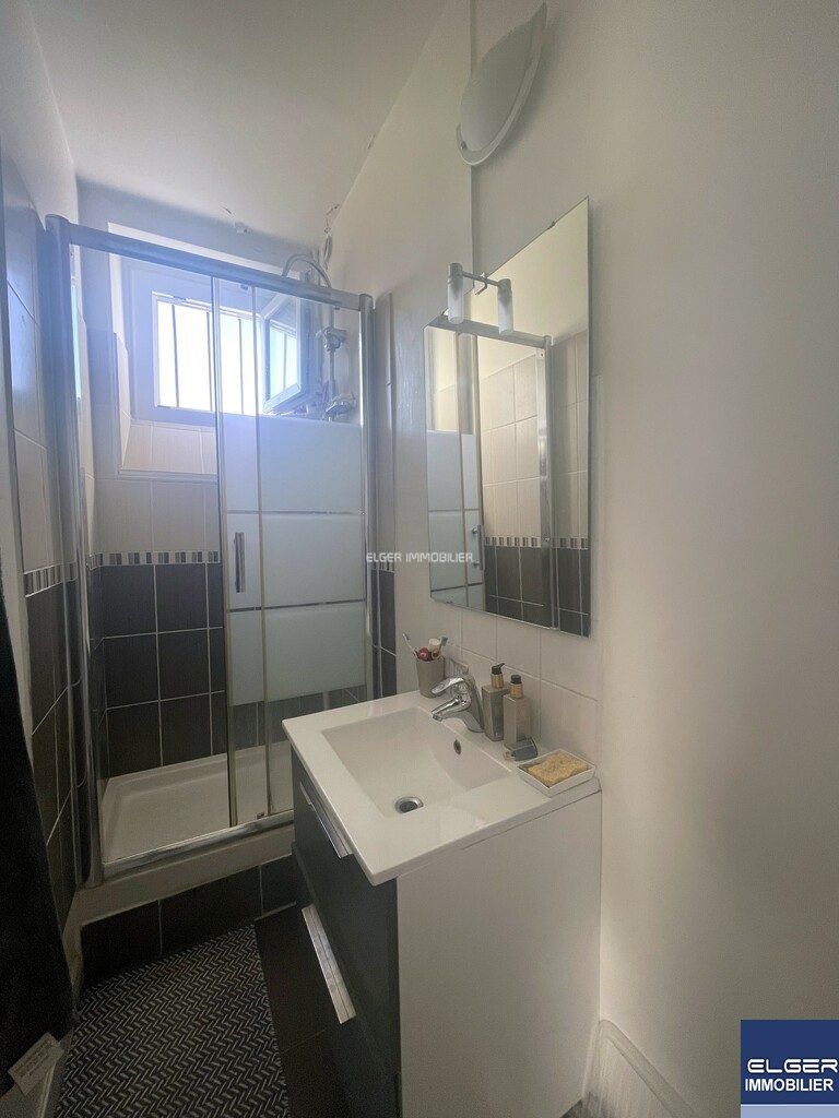 appartement 2 Pièces en location sur Paris (75015)