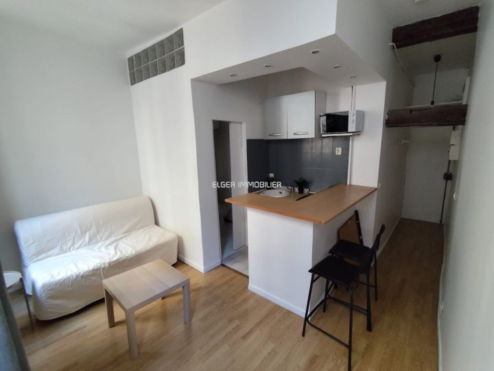 Location Appartement Paris 2 1&nbsp;pièce 15.8&nbsp;m²
