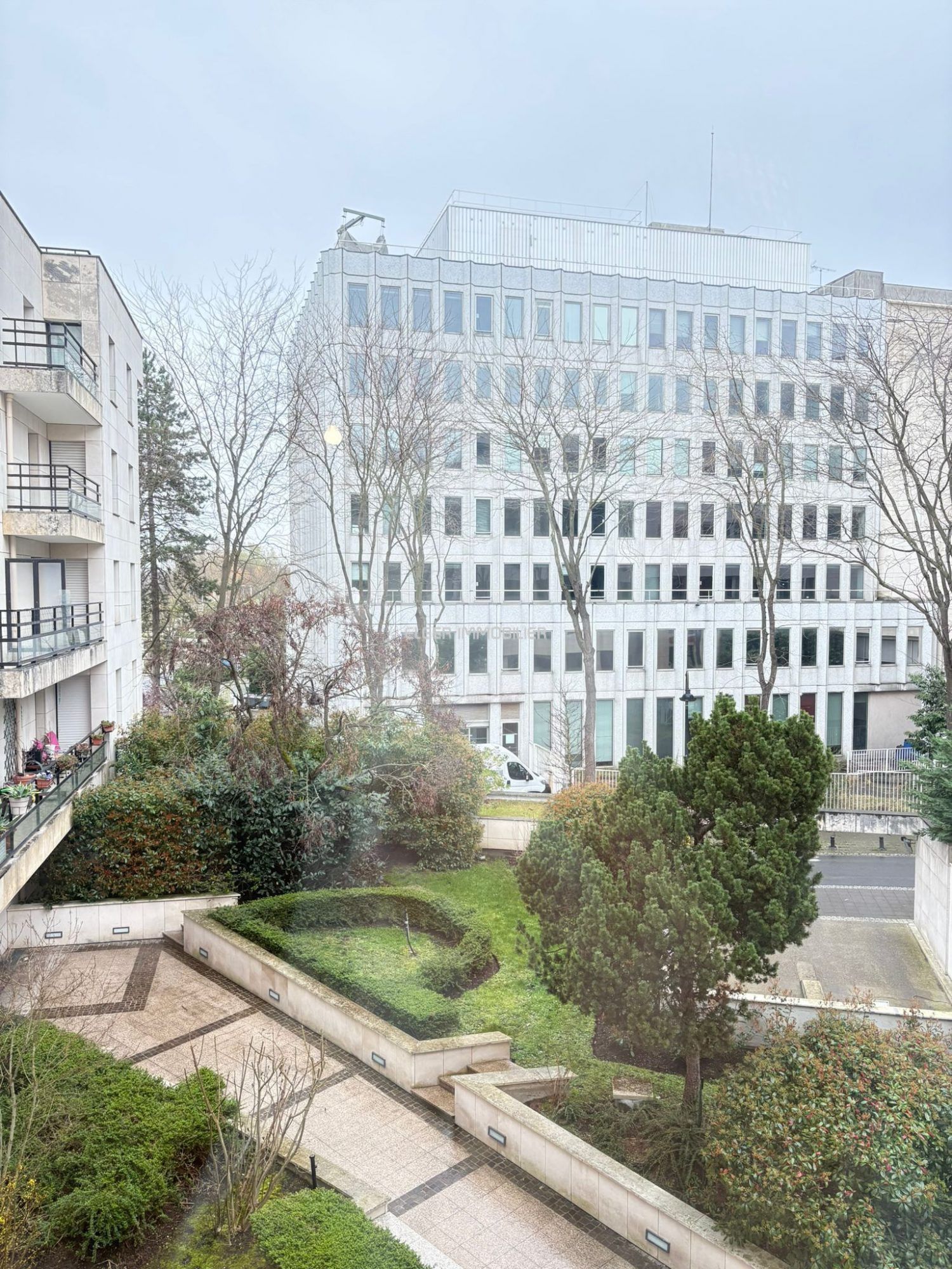 apartment 1 room for sale on Rueil-Malmaison (92500)