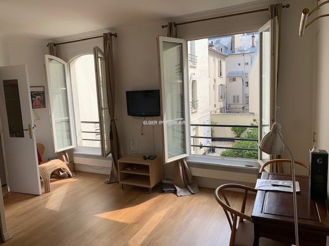 Location Appartement Paris 7 1&nbsp;pièce 24.2&nbsp;m²