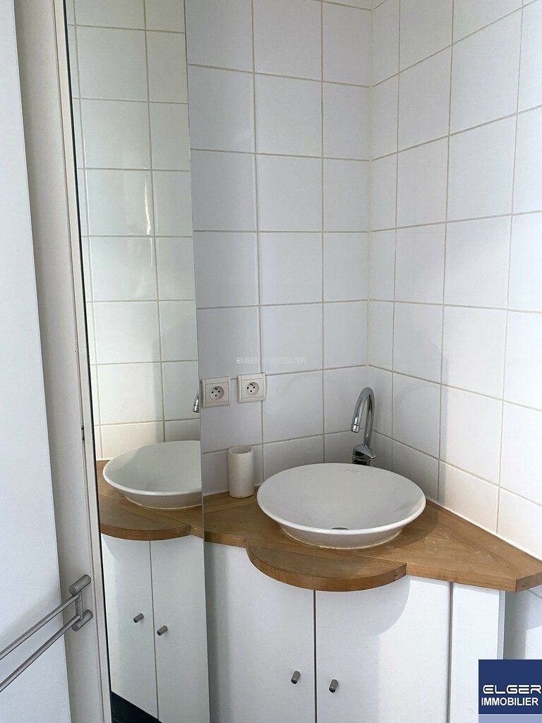 apartment 1 room for rent on Paris (75017)