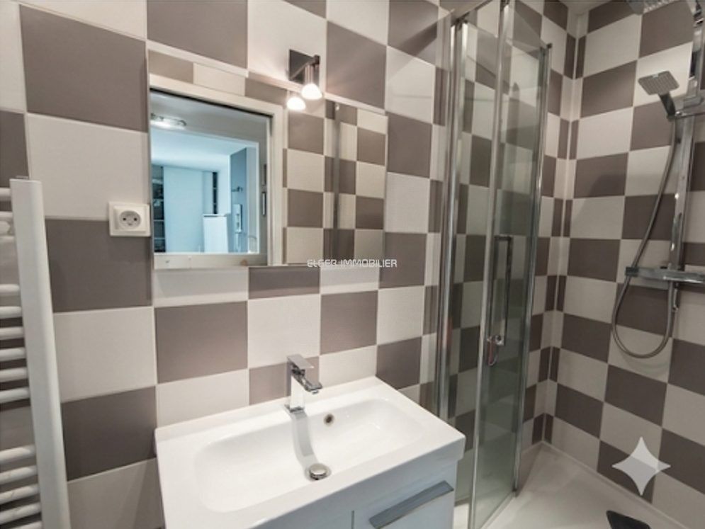 apartment 1 room for rent on Paris (75004)