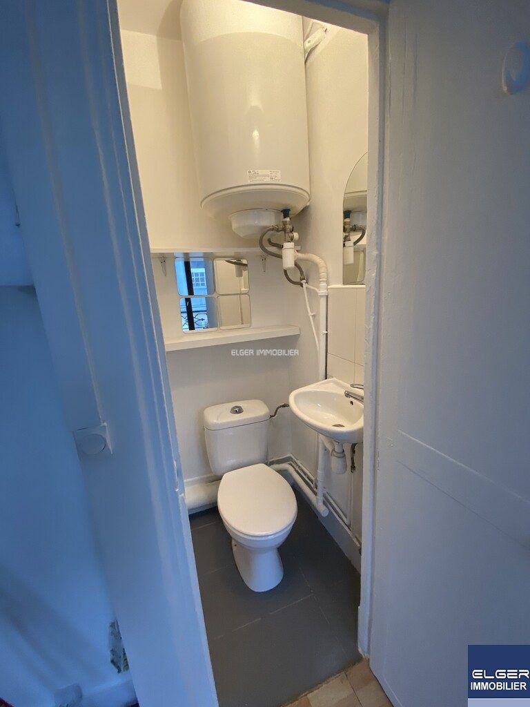 apartment 1 room for rent on Paris (75011)