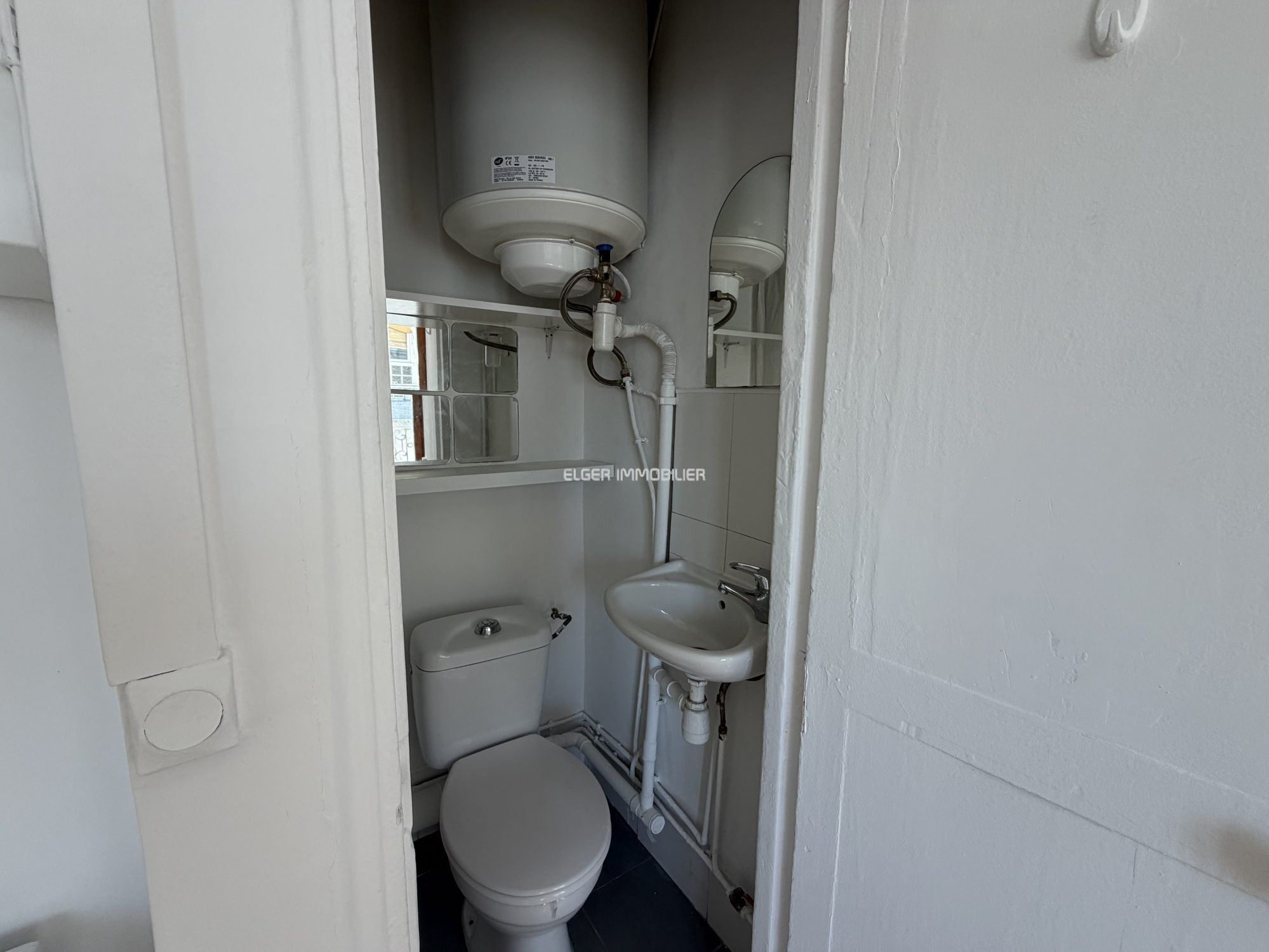 apartment 1 room for rent on Paris (75011)