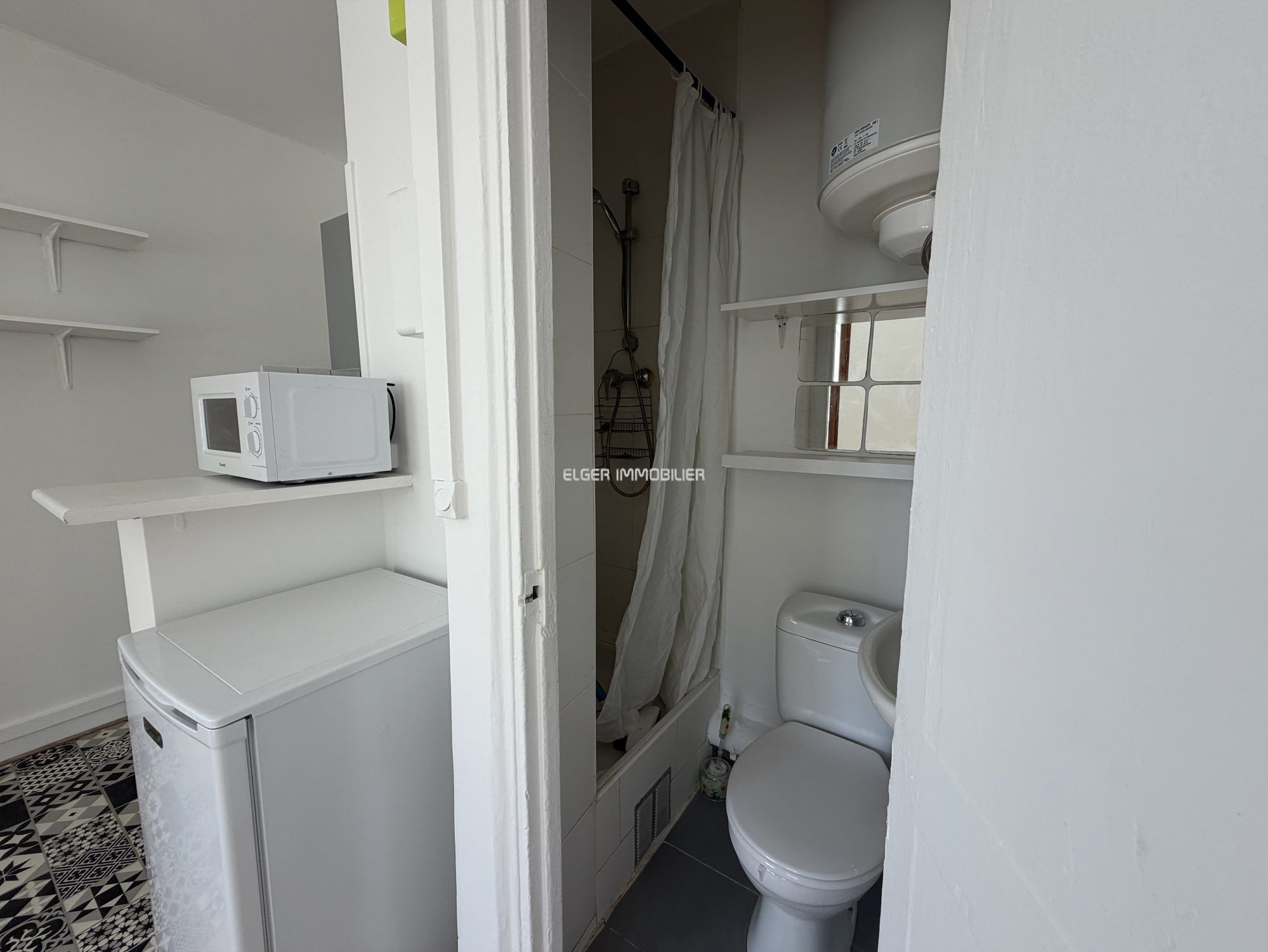 apartment 1 room for rent on Paris (75011)