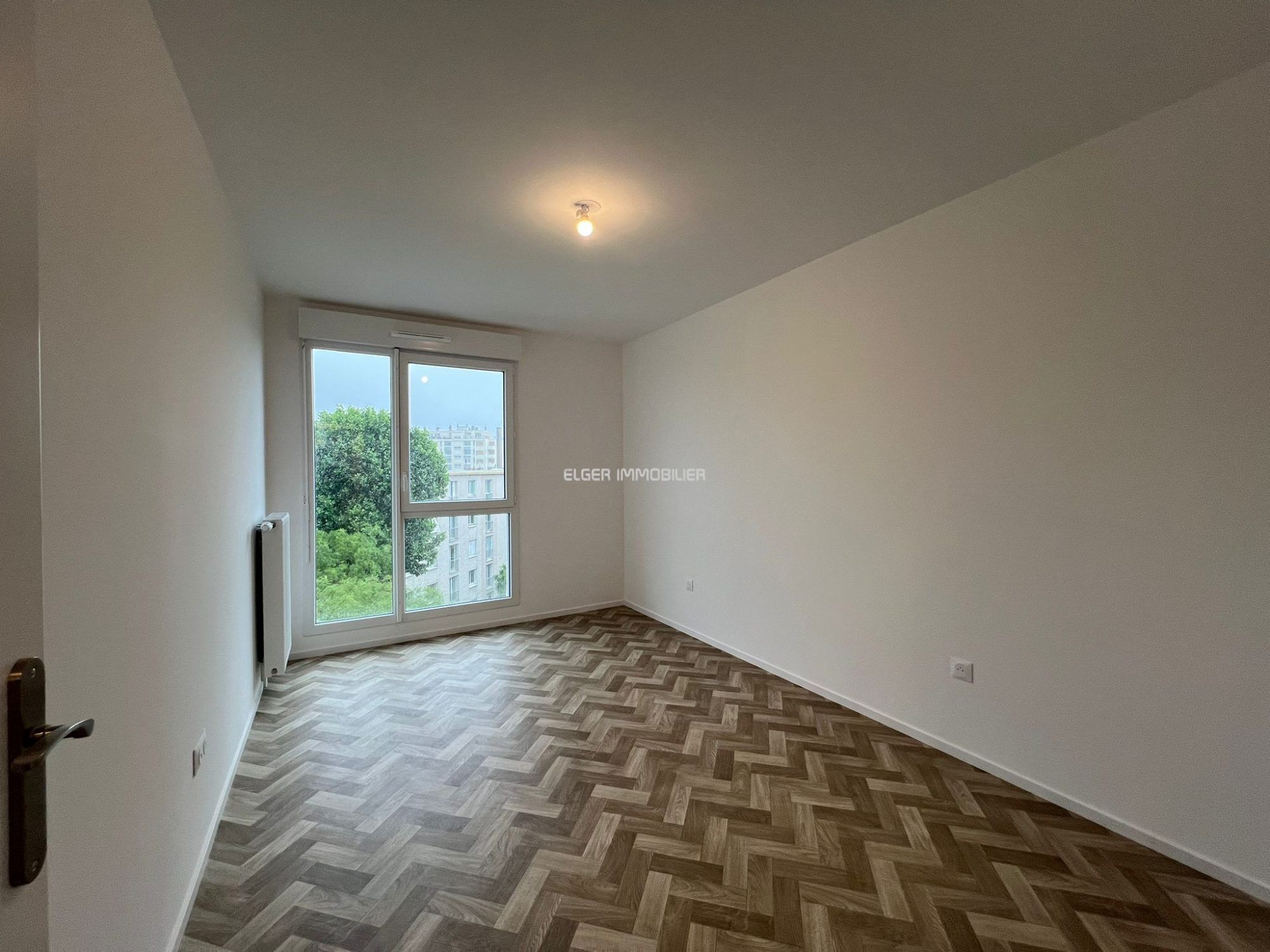 apartment 4 Rooms for rent on Drancy (93700)