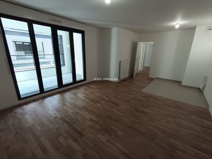 Rental Apartment Colombes 3&nbsp;Rooms 57.02&nbsp;m²