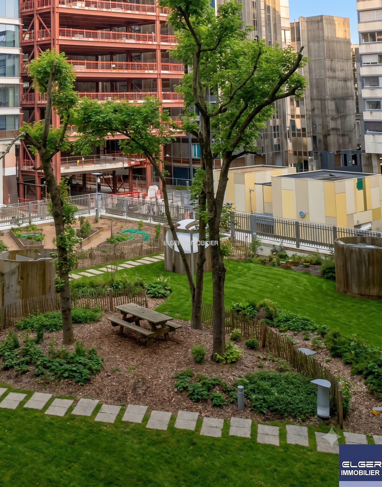 apartment 1 room for rent on Courbevoie (92400)