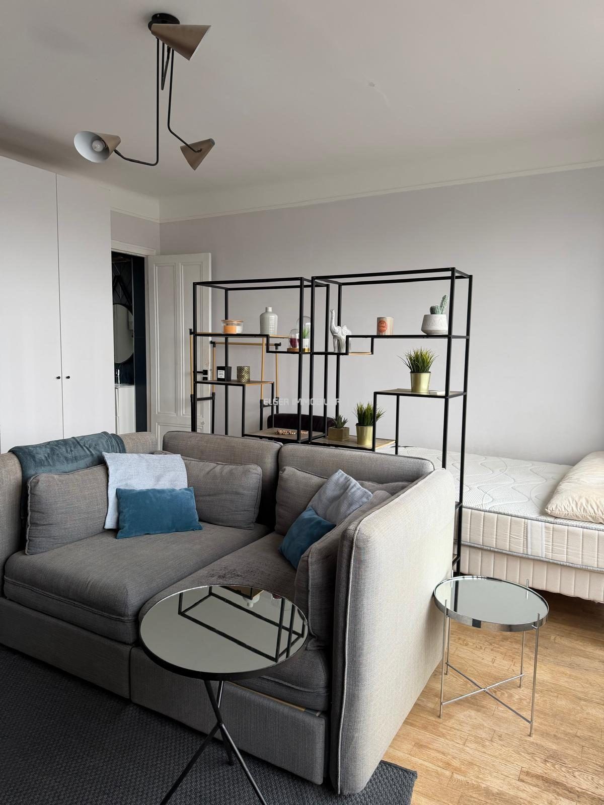apartment 1 room for rent on Paris (75016)