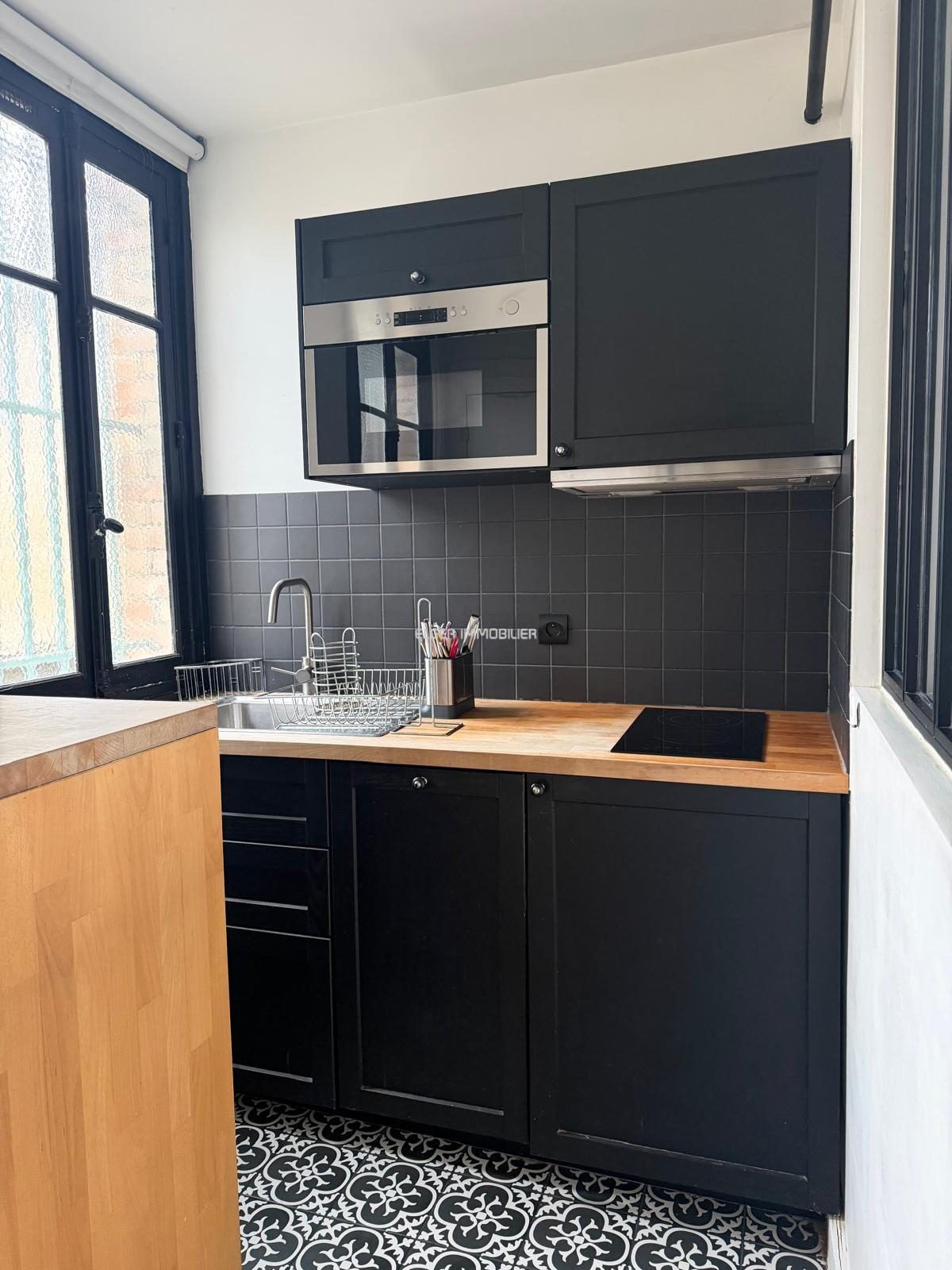 apartment 1 room for rent on Paris (75016)