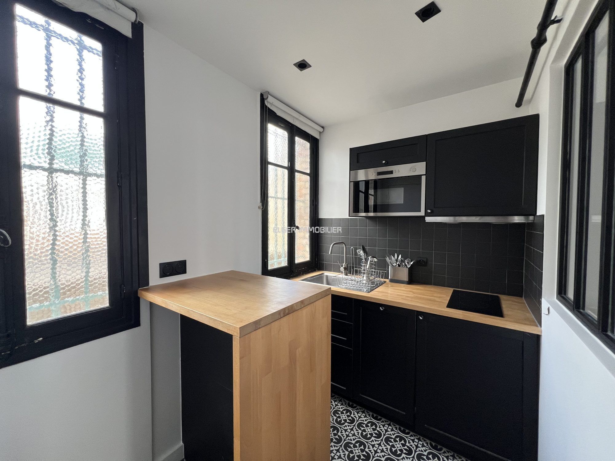 apartment 1 room for rent on Paris (75016)