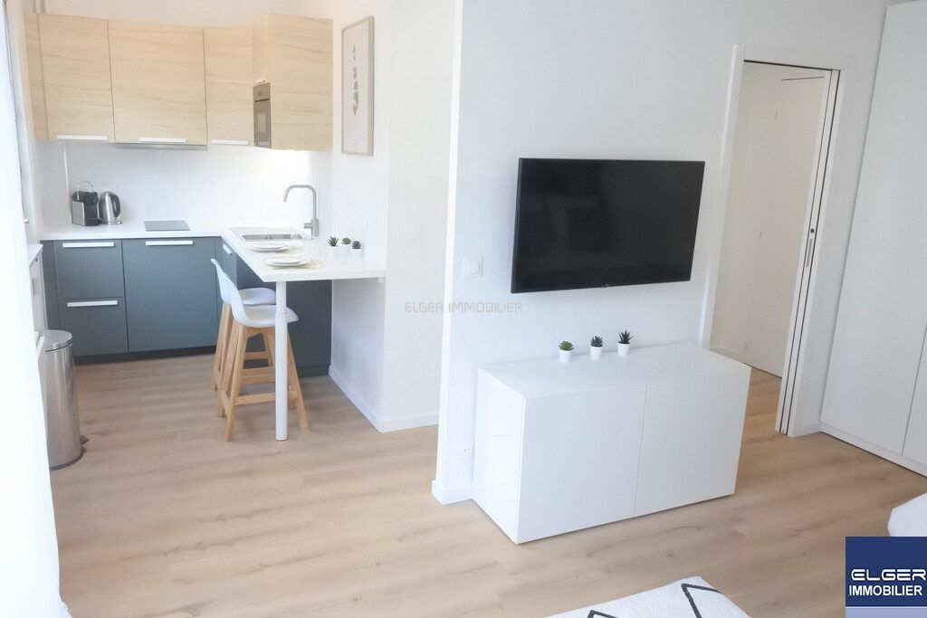 apartment 1 room for rent on Paris (75016)