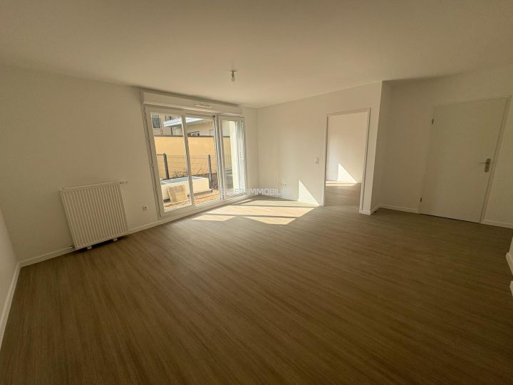 Rental Apartment Le Blanc-Mesnil 2&nbsp;Rooms 43.3&nbsp;m²