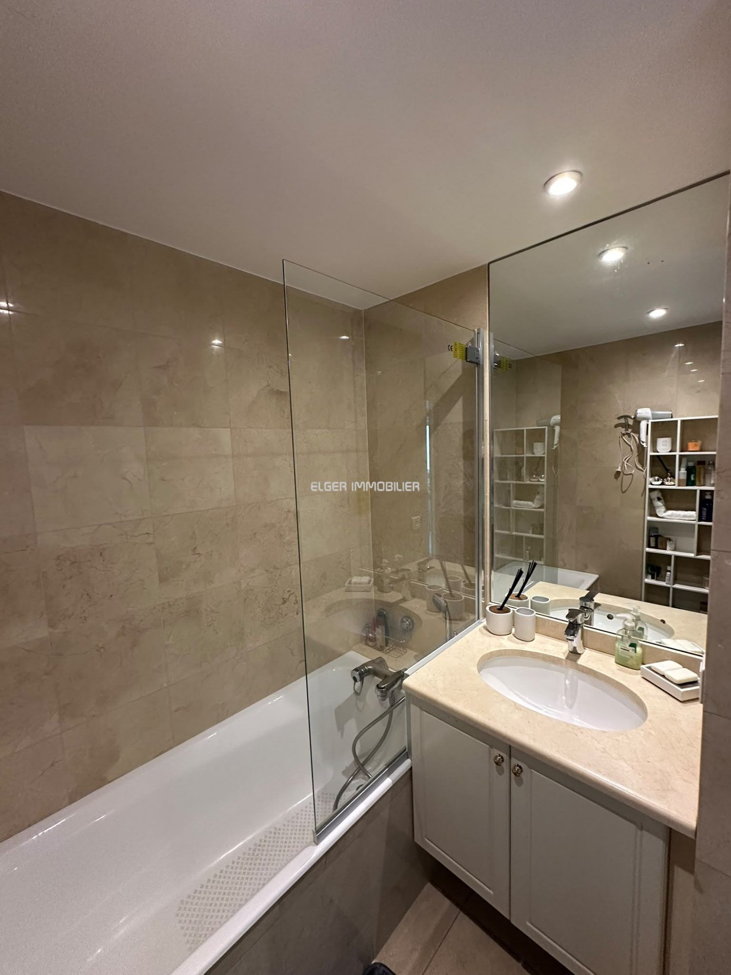 apartment 1 room for rent on Paris (75016)