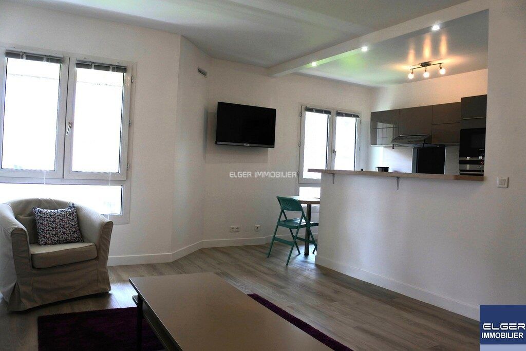 apartment 2 Rooms for rent on Courbevoie (92400)