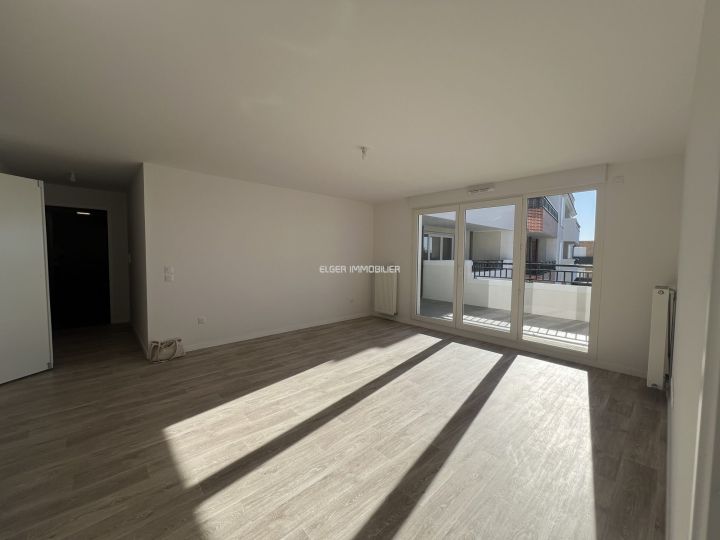 Location Appartement Le Blanc-Mesnil 3&nbsp;Pièces 65&nbsp;m²