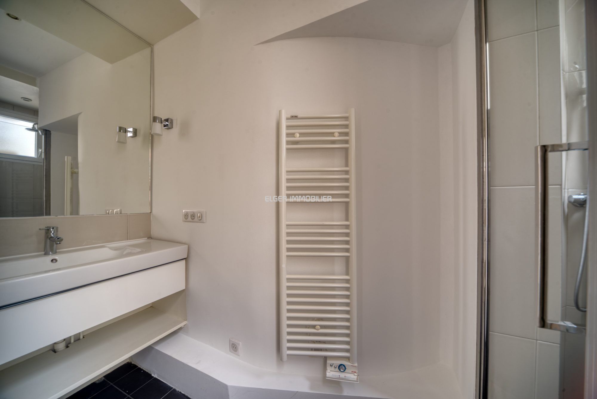 apartment 2 Rooms for sale on PARIS 08 (75008)