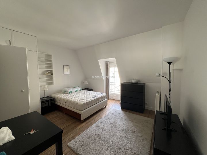 Location Appartement Paris 07 1&nbsp;pièce 22&nbsp;m²